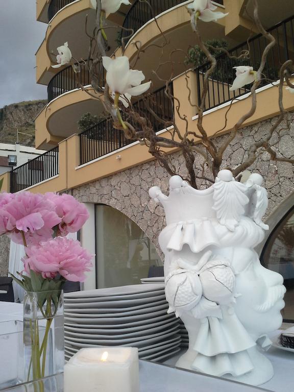 Elihotel SantʼAlessio Siculo Exterior foto